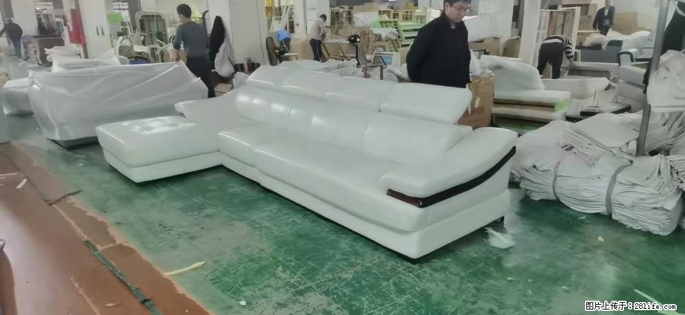 【大厂仿真皮沙发】实木框架，高回弹海绵45密度。全新包装，质量非常好，3.6米右贵妃 - 各类家具 - 居家生活 - 来宾分类信息 - 来宾28生活网 lb.28life.com